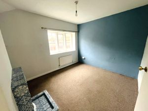 Bedroom- click for photo gallery